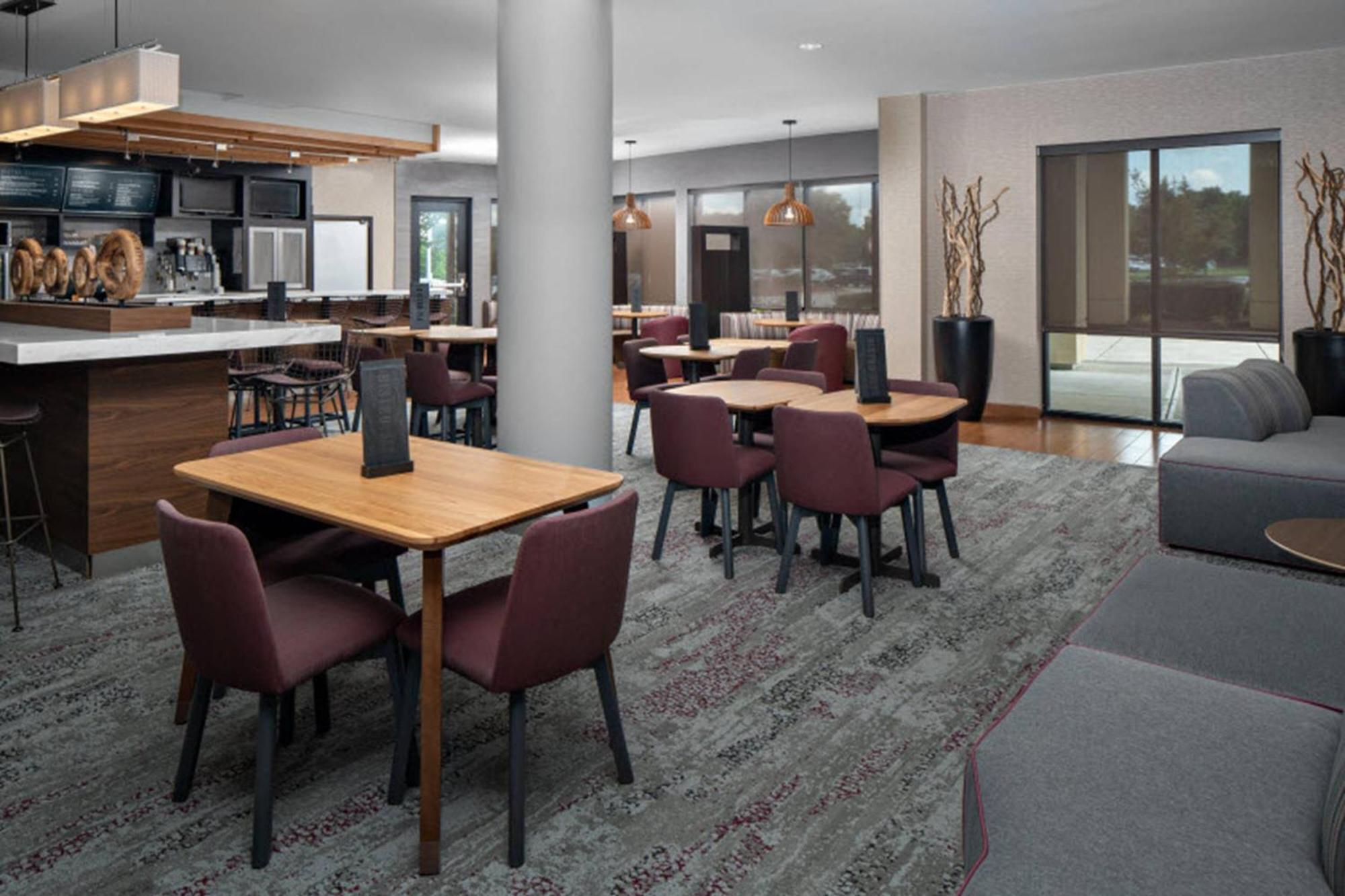 Hotel Courtyard By Marriott Raleigh North/Triangle Town Center Exterior foto